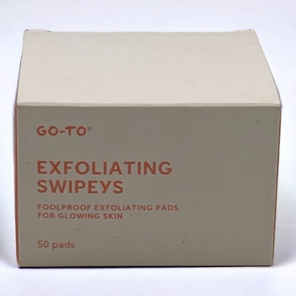 Go-To Exfoliating Swipeys - Picture 4 of 4